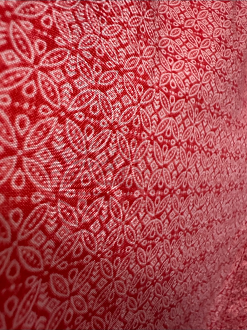 Wrangler Wrancher Sleeveless Pearl Snap Button Down Top Pink/Red Floral Print - Picture 4 of 5